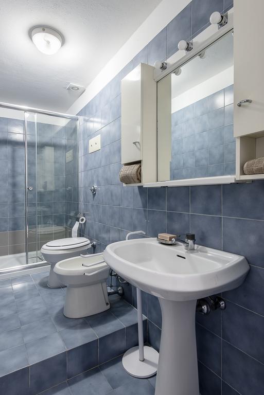 Apartamento Vittoria Arconati Milán Exterior foto